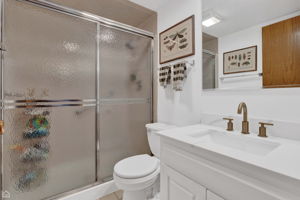 724 12th St 105_014