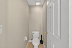  Photo 32