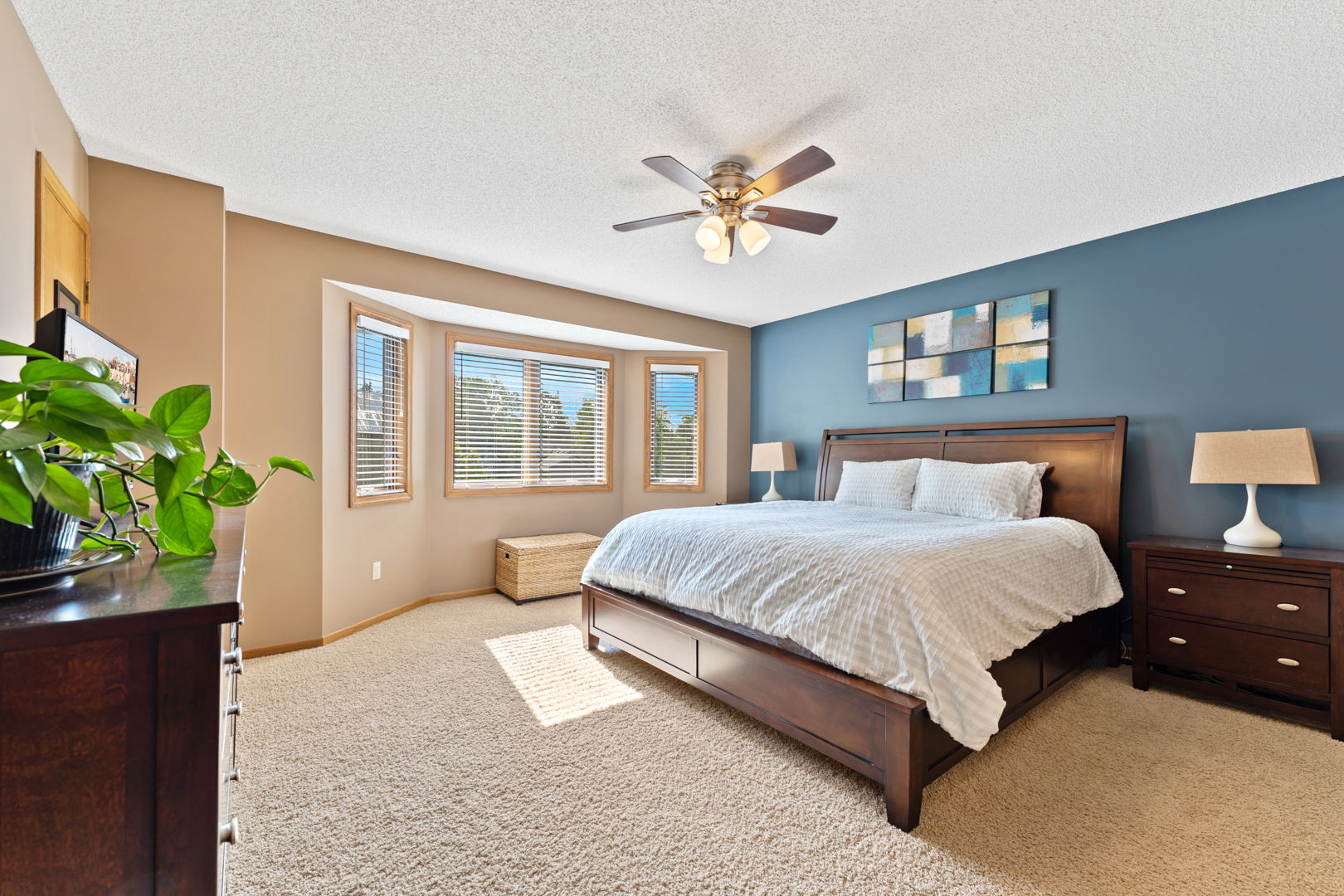724 Chicago Dr, Burnsville, MN 55306, USA Photo 19