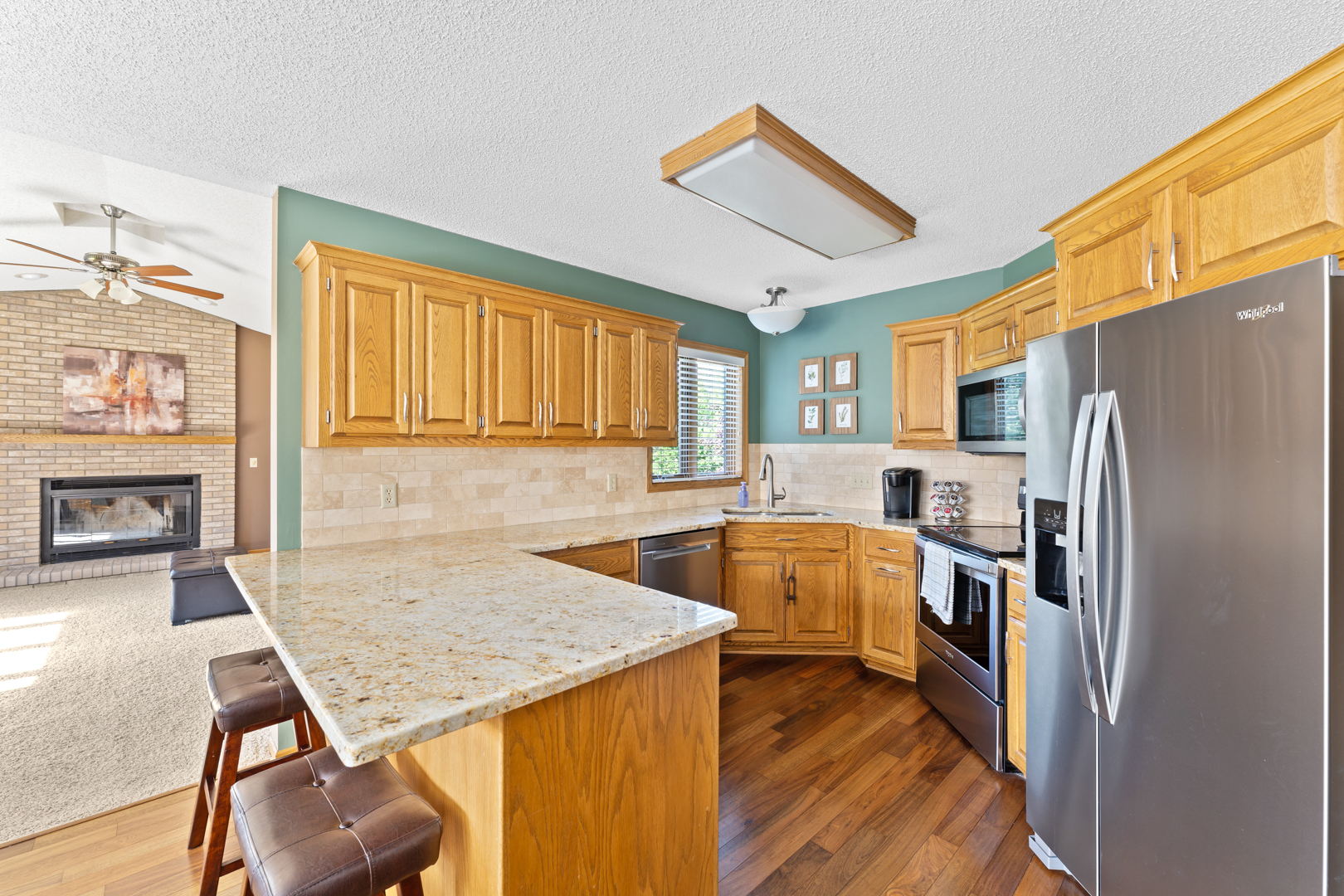 724 Chicago Dr, Burnsville, MN 55306, USA Photo 8