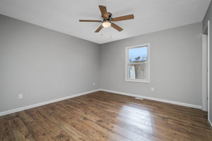 724 N Yosemite Ct, St Peters, MO 63376, USA Photo 12