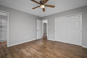 724 N Yosemite Ct, St Peters, MO 63376, USA Photo 13