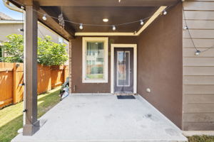  Photo 47