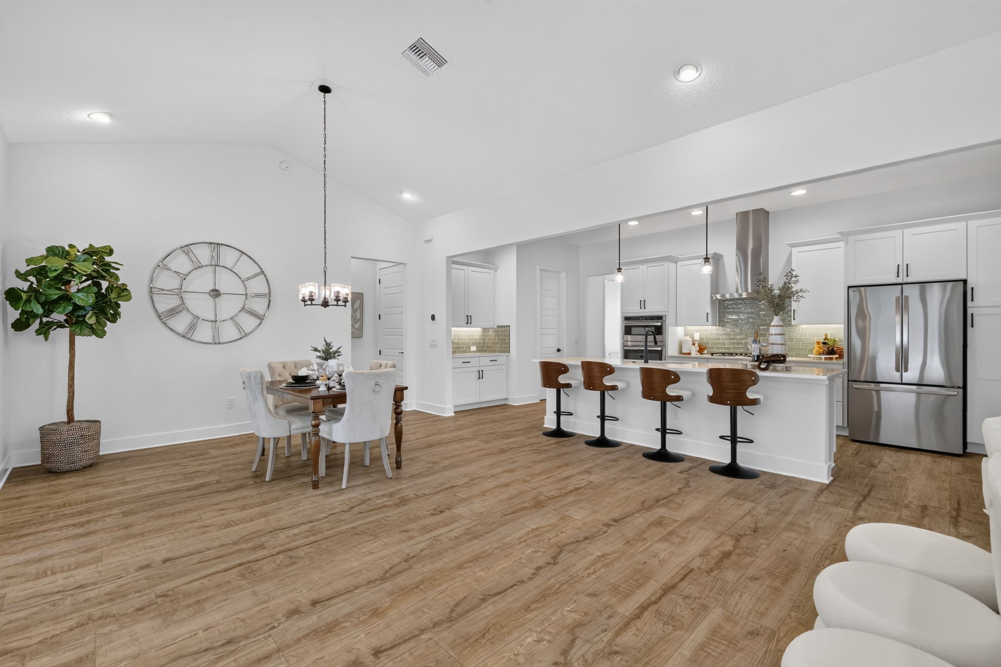 Living Room/Dining Room