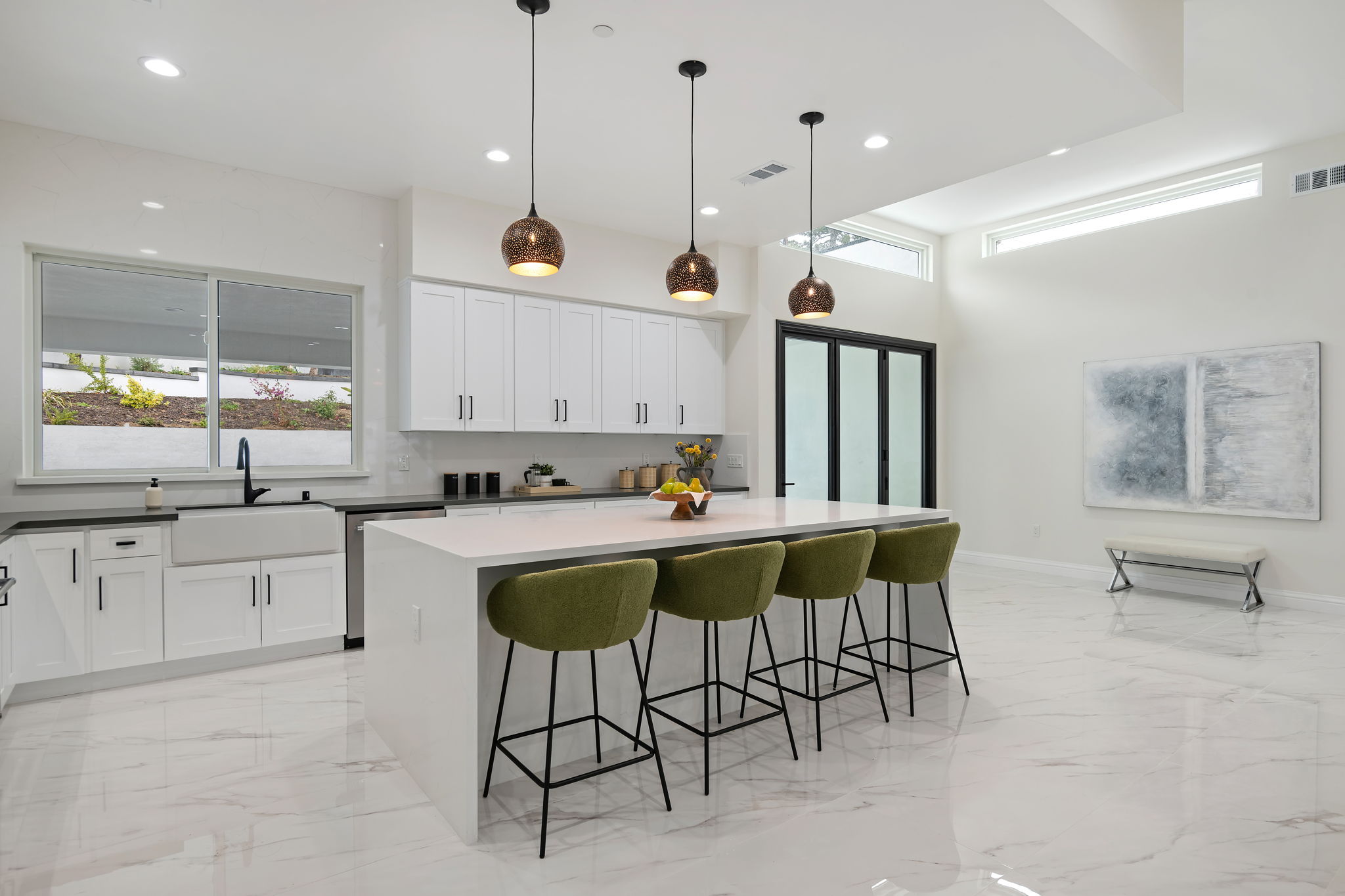 16 - Kitchen
