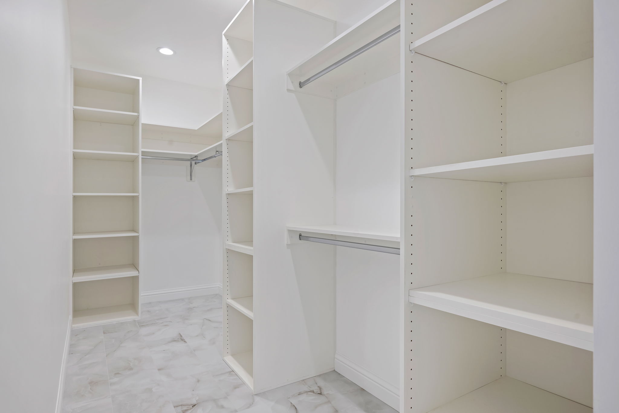 34 - Primary Closet