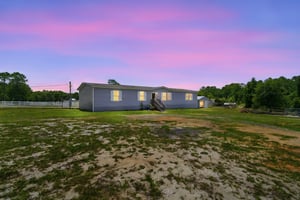 7242 Black Rd (9) day to dusk.jpeg