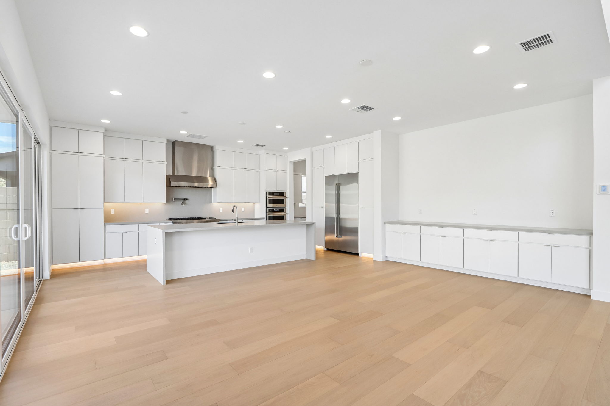 7242 W White Feather Ln Lot 1021-S0110-007