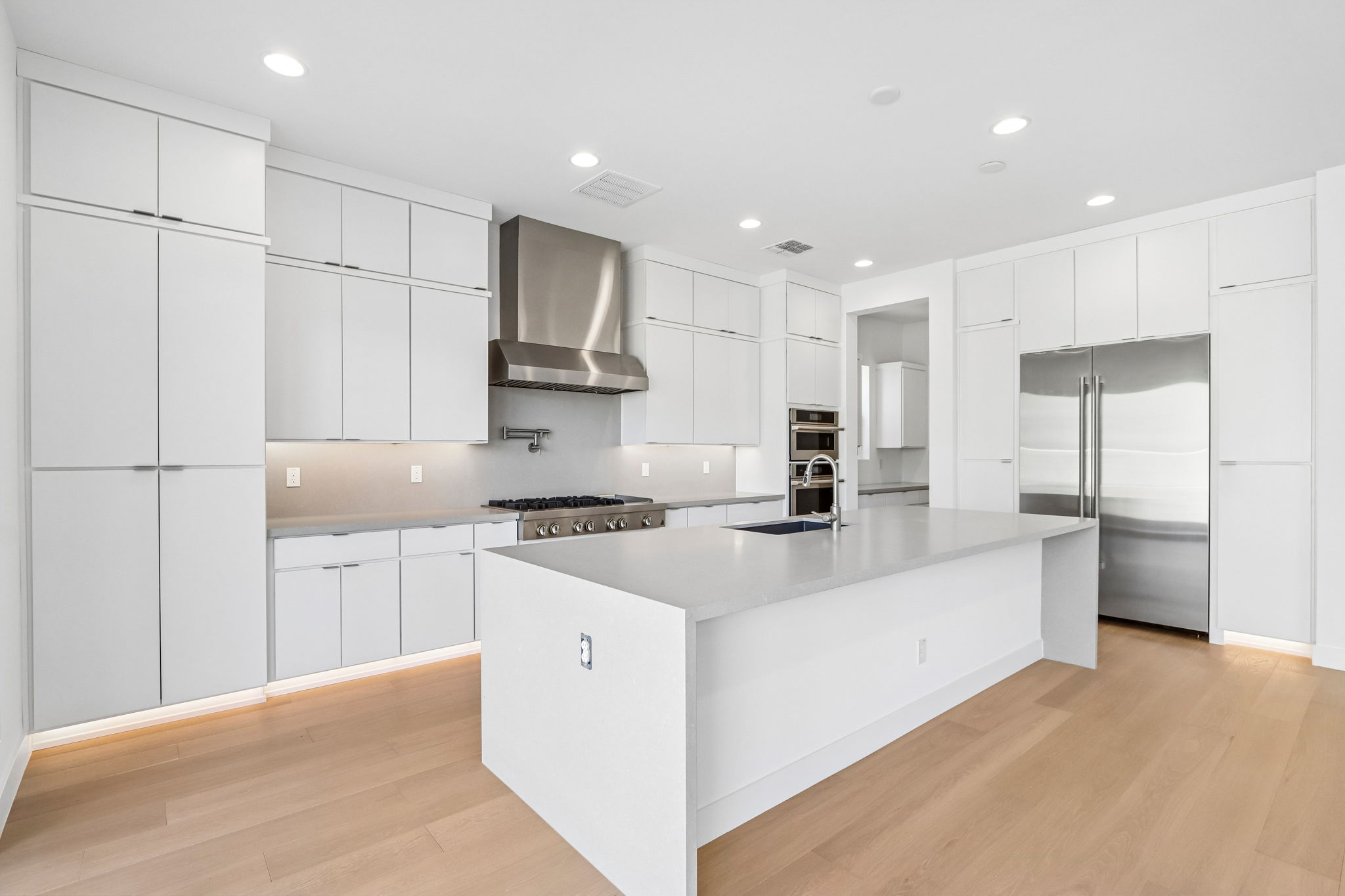 7242 W White Feather Ln Lot 1021-S0110-012