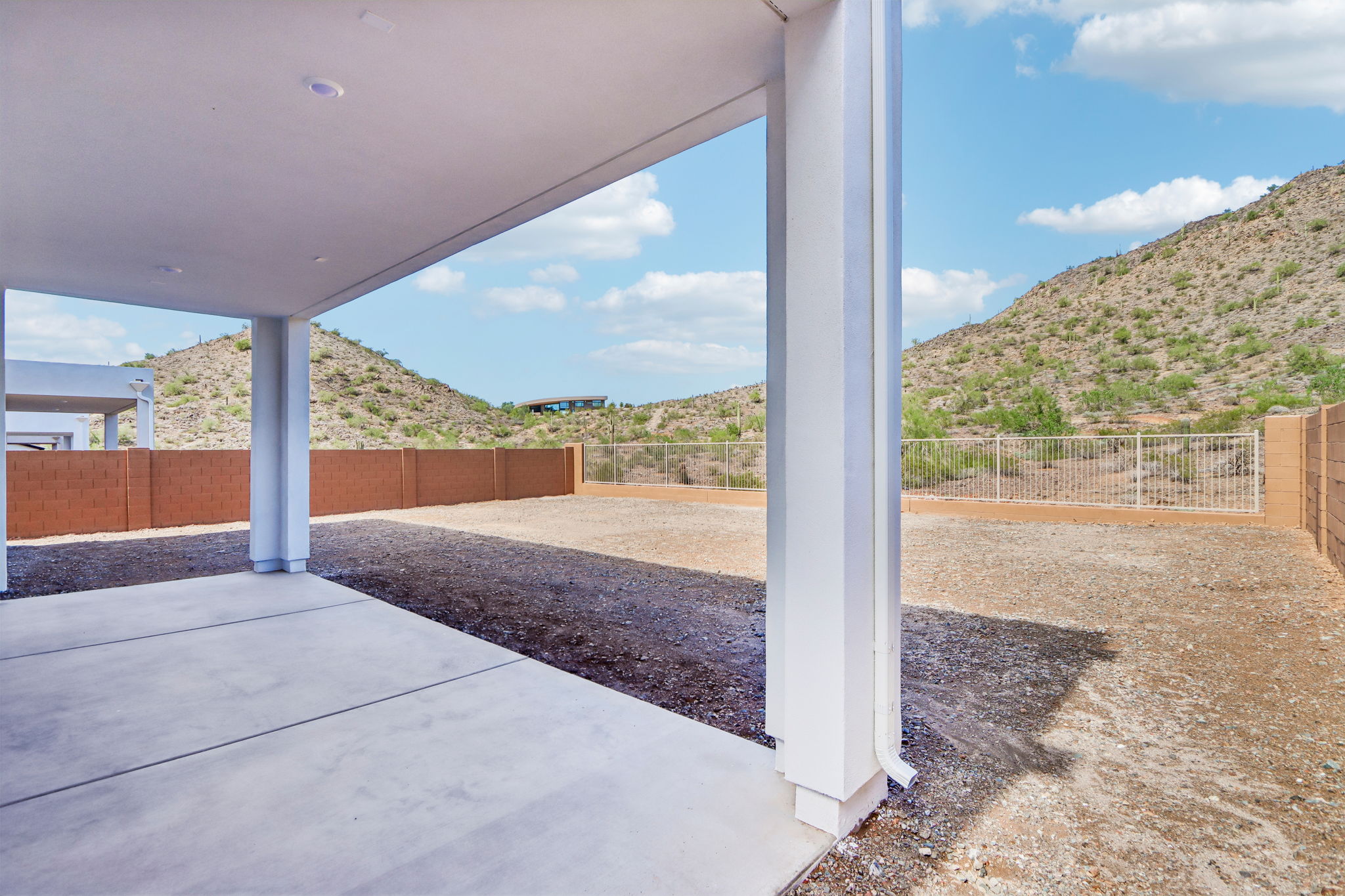 7242 W White Feather Ln Lot 1021-S0110-043