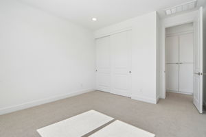 7242 W White Feather Ln Lot 1021-S0110-027