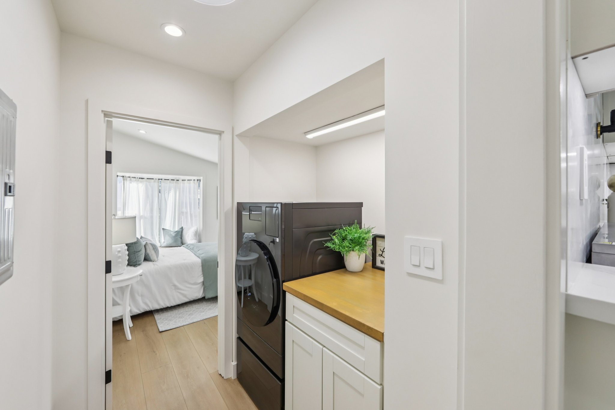 Alameda de las Pulgas-S0702-034.jpg