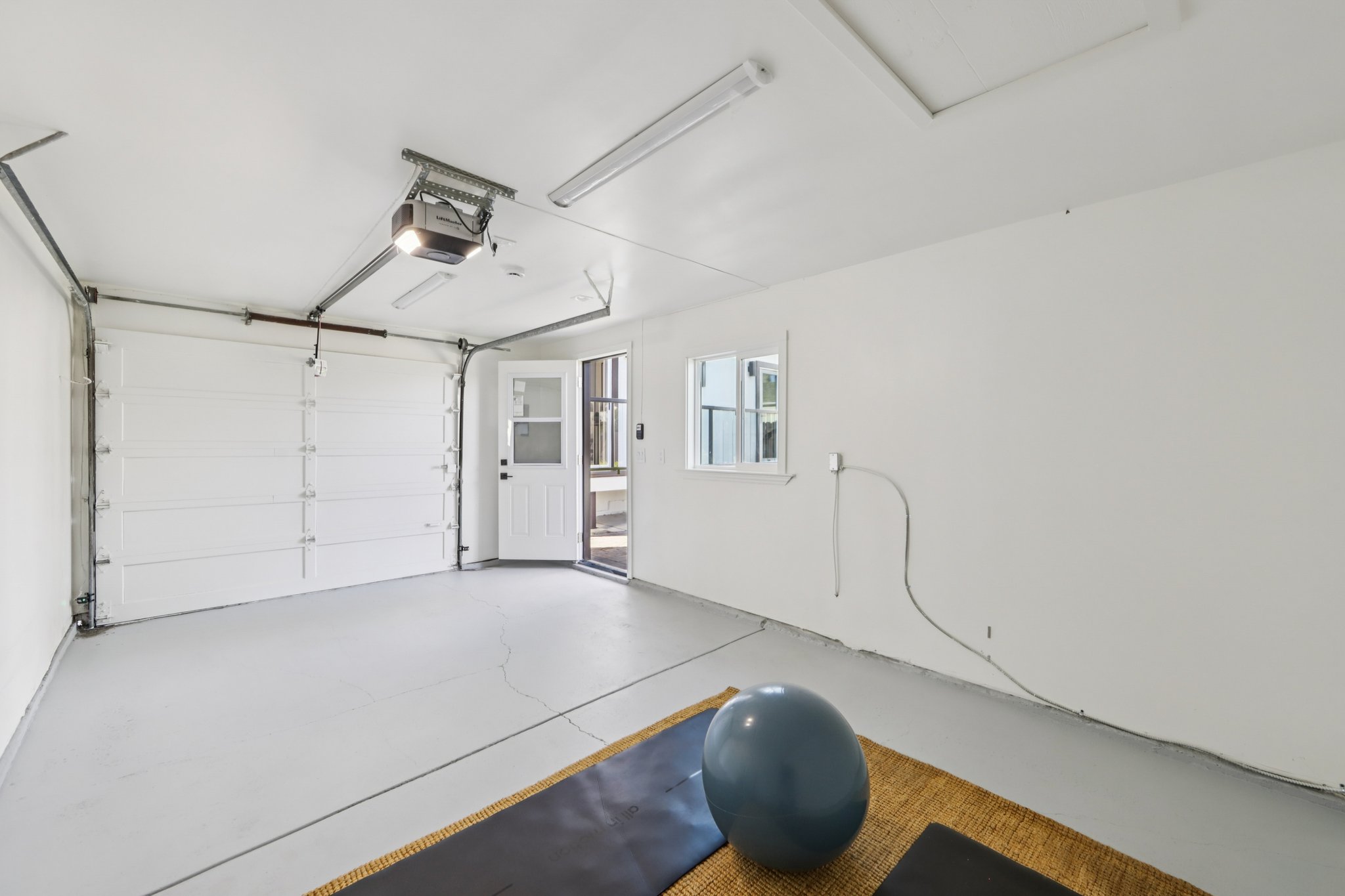 Alameda de las Pulgas-S0702-045.jpg