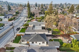 Alameda de las Pulgas-S0702-056.jpg