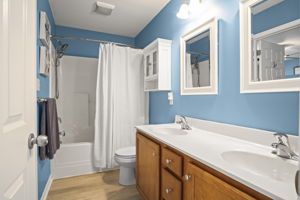  Photo 25