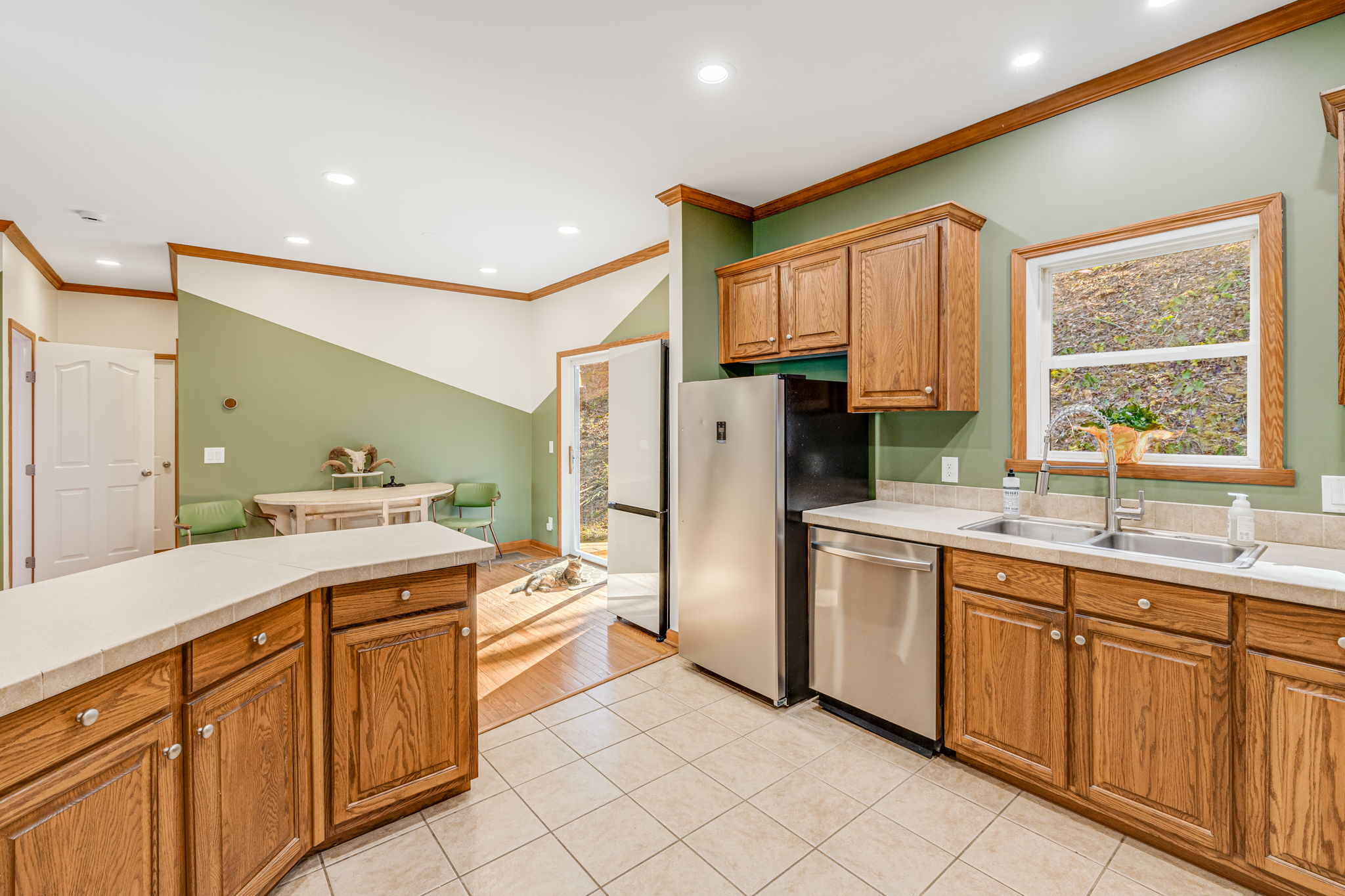 Dining Room/Kitchen