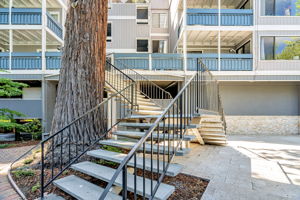 005_725 Mariposa Ave 102 
