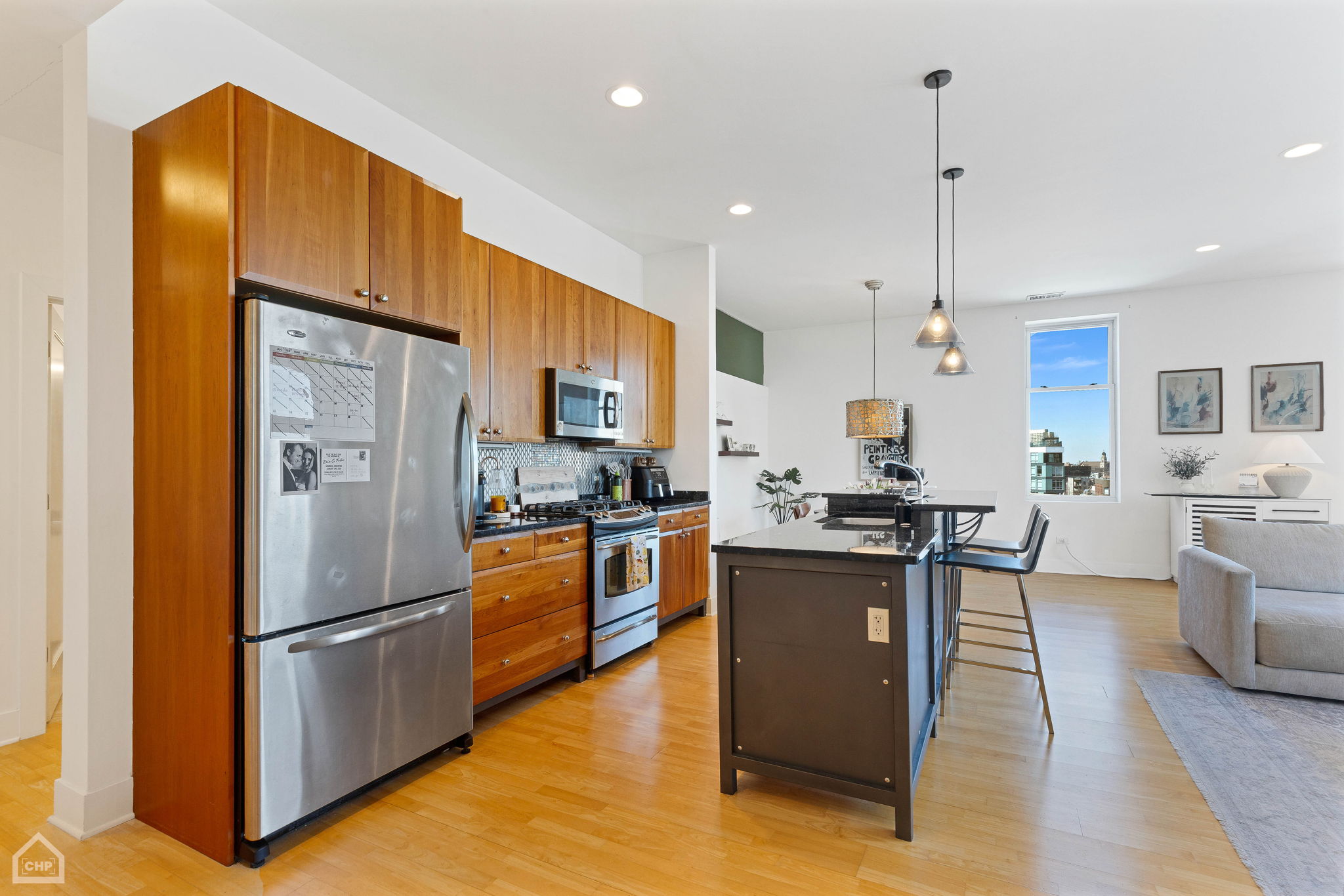 725 N Aberdeen St 604_005