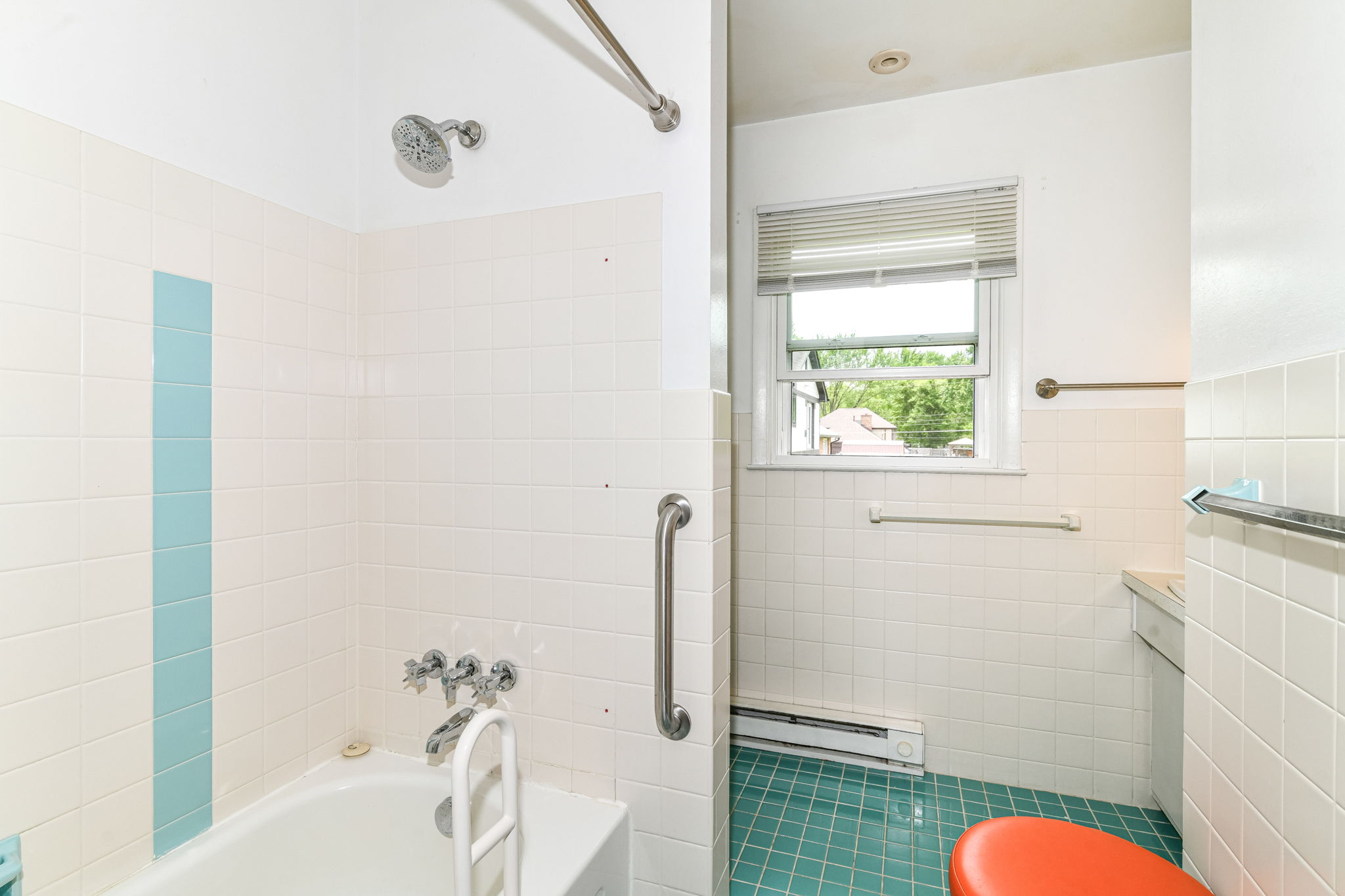 Full bath