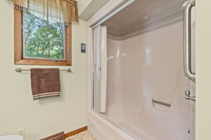  Photo 44