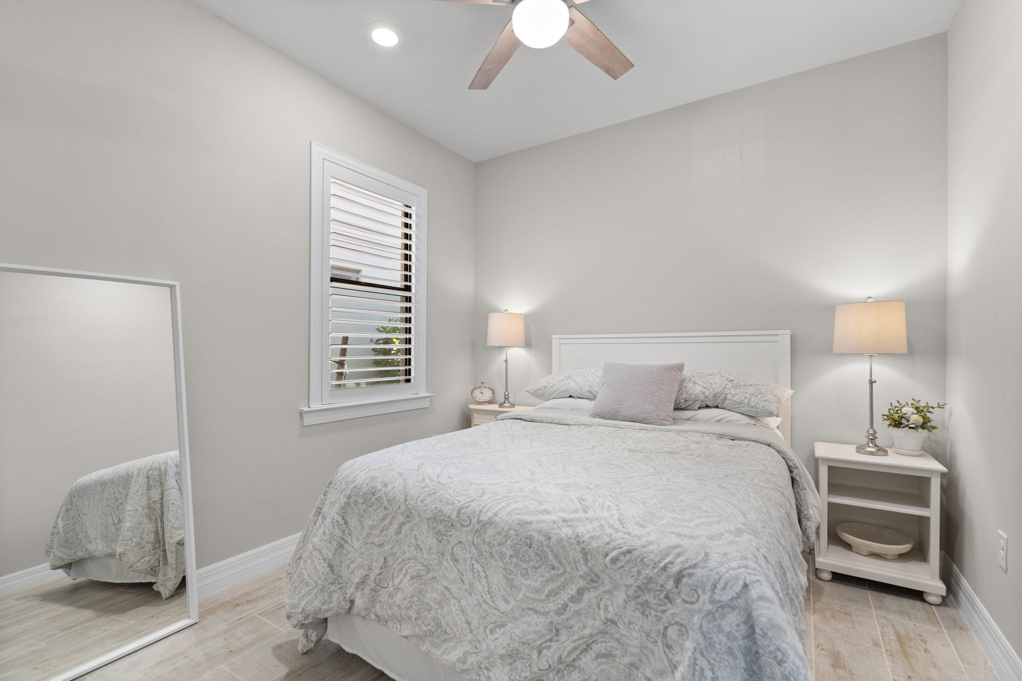 Spacious third bedroom