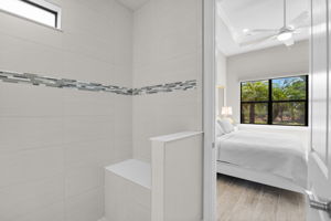 bench seating in oversized shower