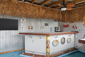 36-Tiki Bar