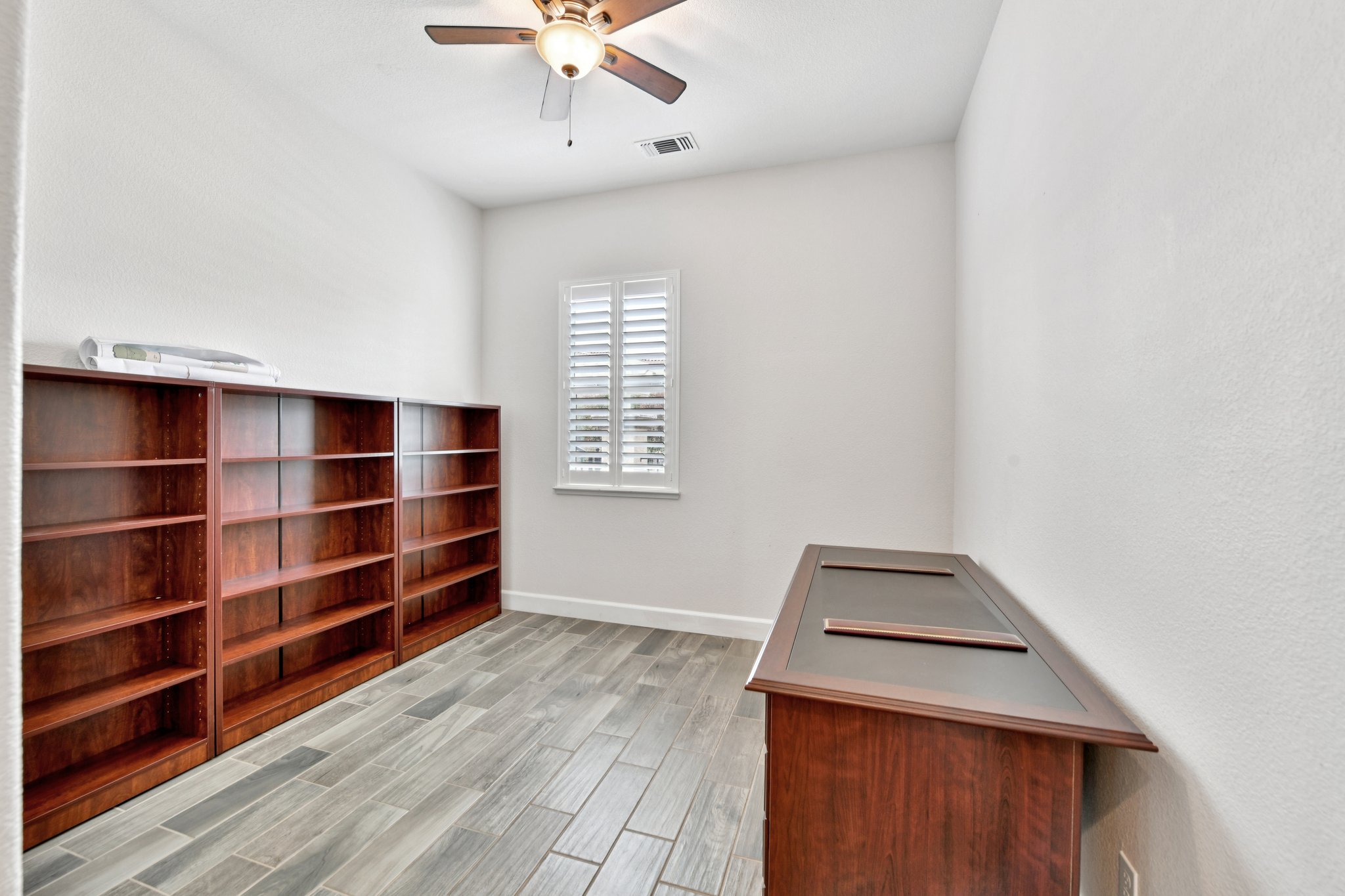 Elderberry Loop-S1604-024.jpg