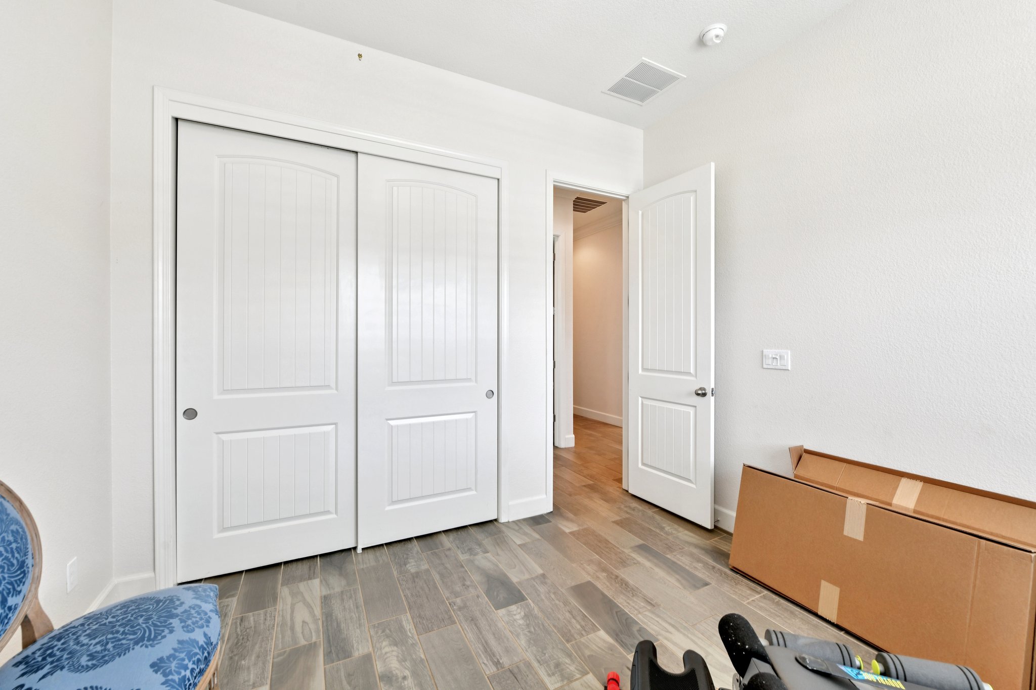 Elderberry Loop-S1604-027.jpg