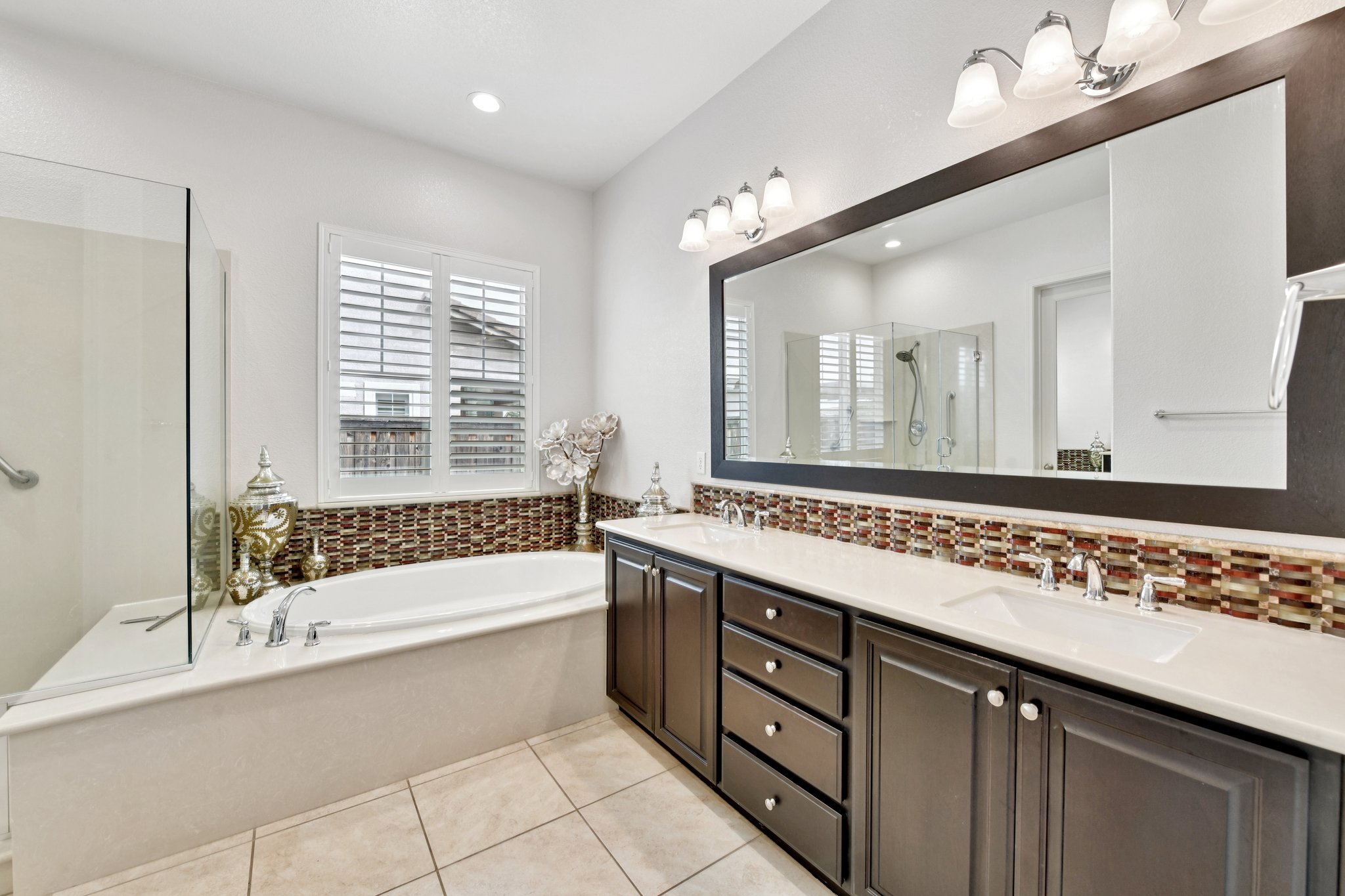 Elderberry Loop-S1604-033.jpg