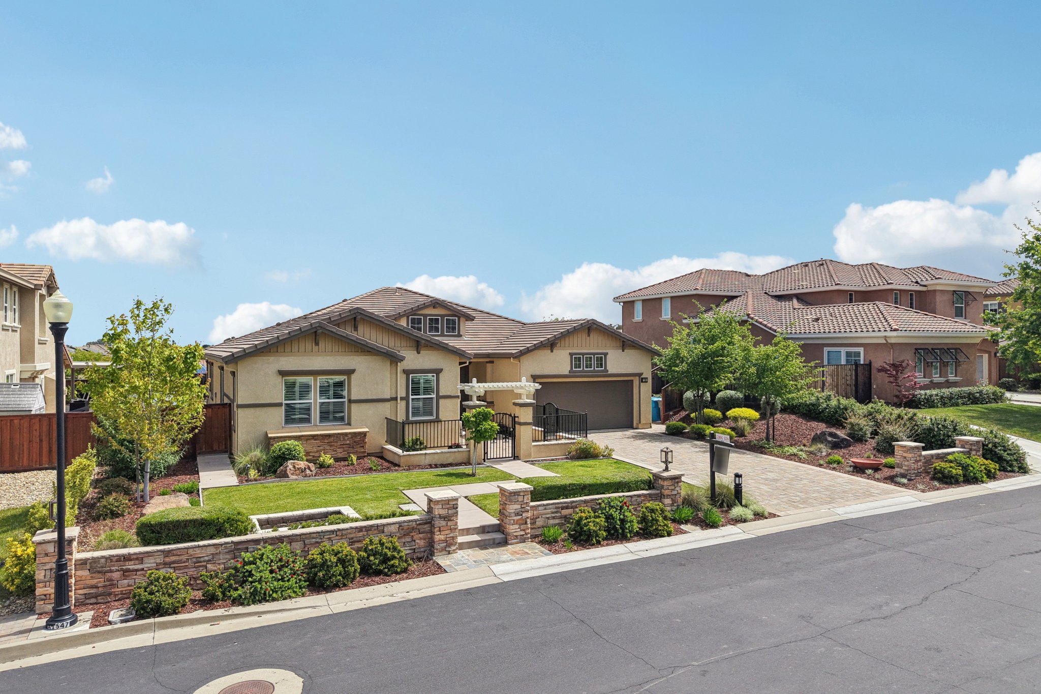 Elderberry Loop-S1604-049.jpg