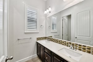 Elderberry Loop-S1604-022.jpg