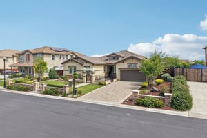 Elderberry Loop-S1604-051.jpg