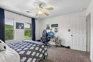 Ridge Trace-S2005-048.jpg