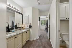 Ridge Trace-S2005-050.jpg