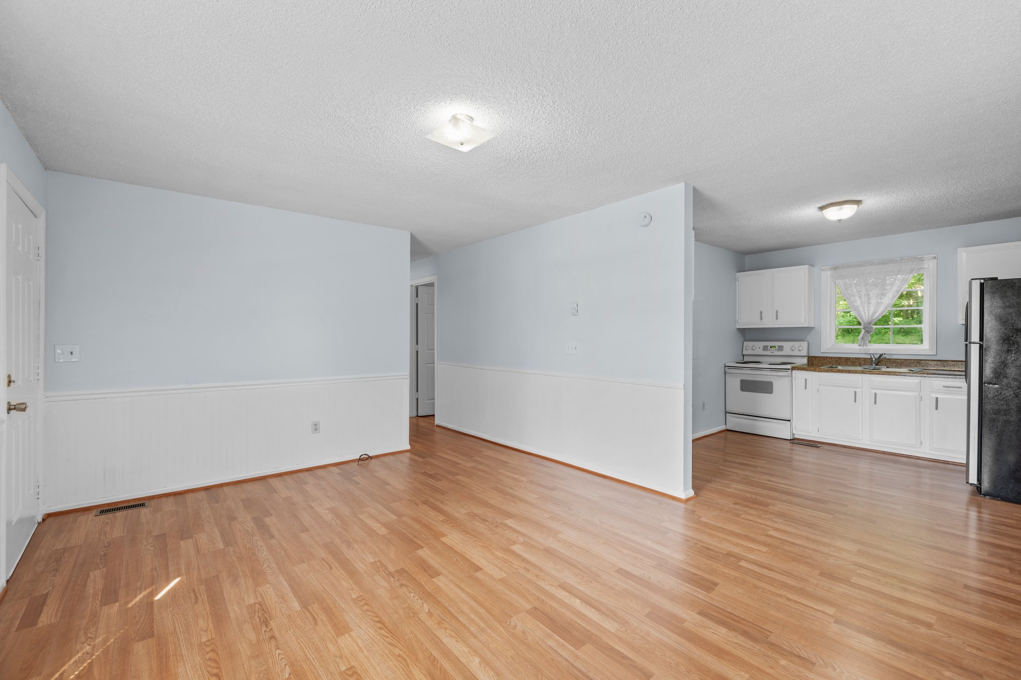 726 Ryan St, Salisbury, NC 28144, USA Photo 5