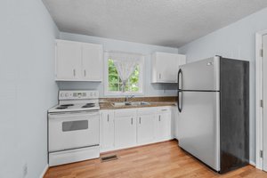 726 Ryan St, Salisbury, NC 28144, USA Photo 6