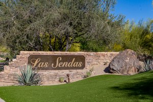 7260 E Eagle Crest Dr, Mesa, AZ 85207, USA Photo 2
