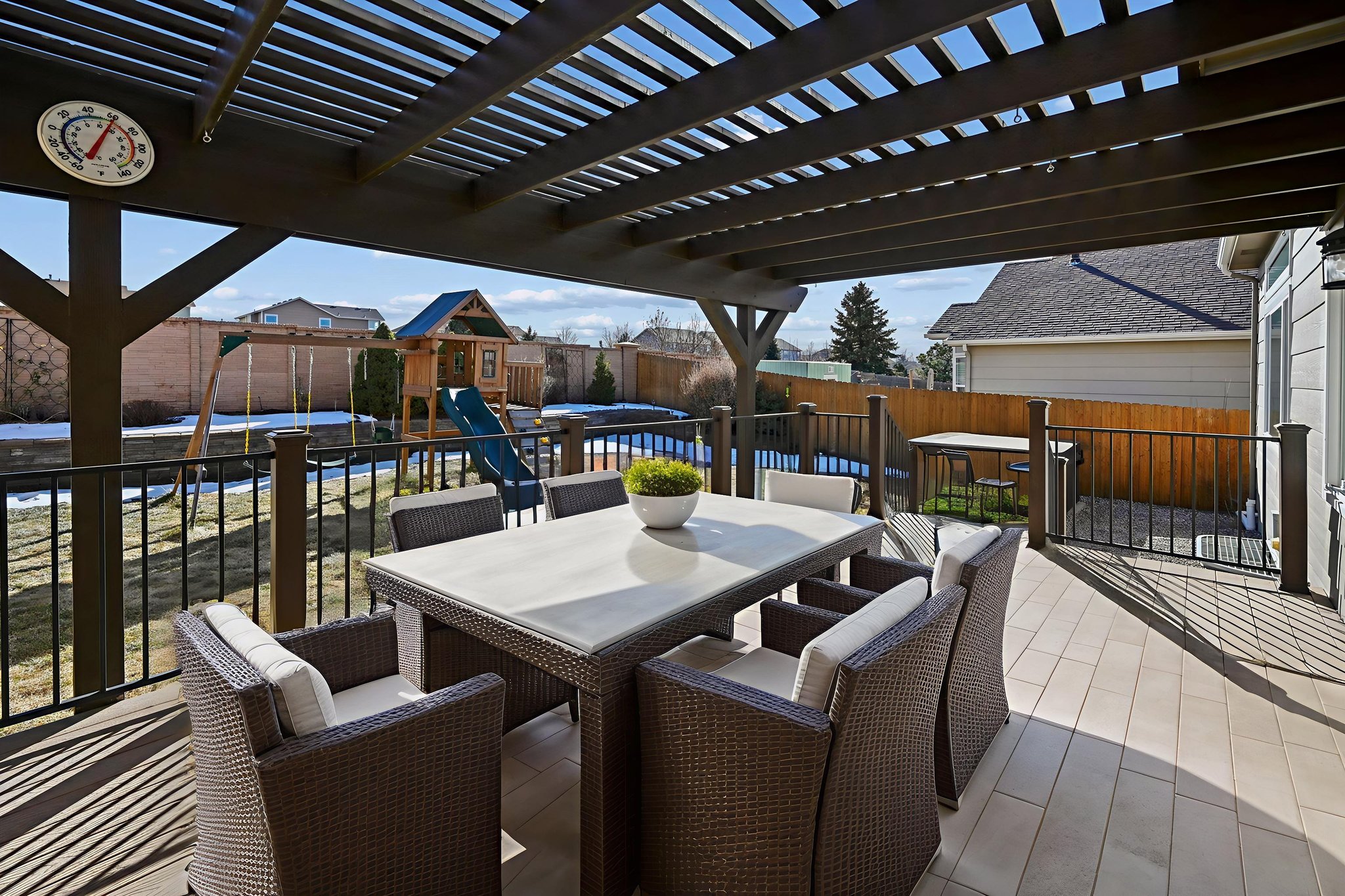 _DSC4079 virtually staged.jpeg