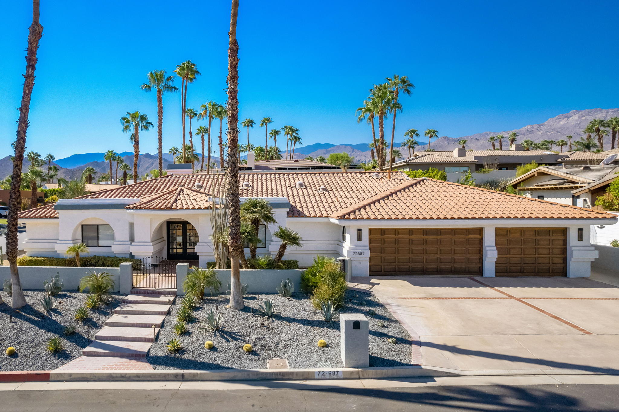 72687 Sun Valley Ln, Palm Desert, CA 92260, USA Photo 1