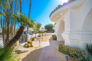 72687 Sun Valley Ln, Palm Desert, CA 92260, USA Photo 6
