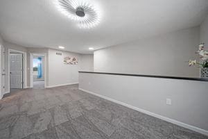  Photo 37