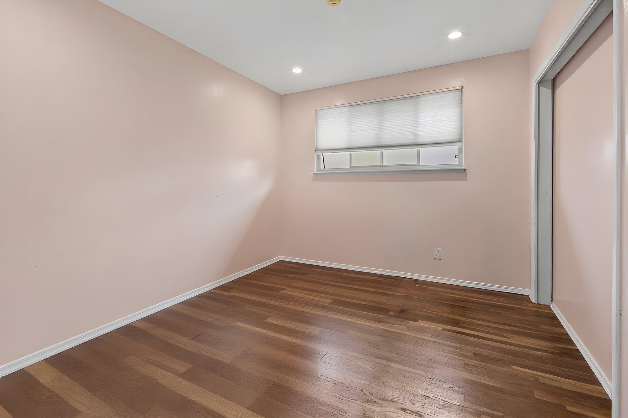 _BFE3288 furniture removed.jpeg