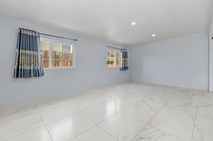 _BFE3413 furniture removed.jpeg