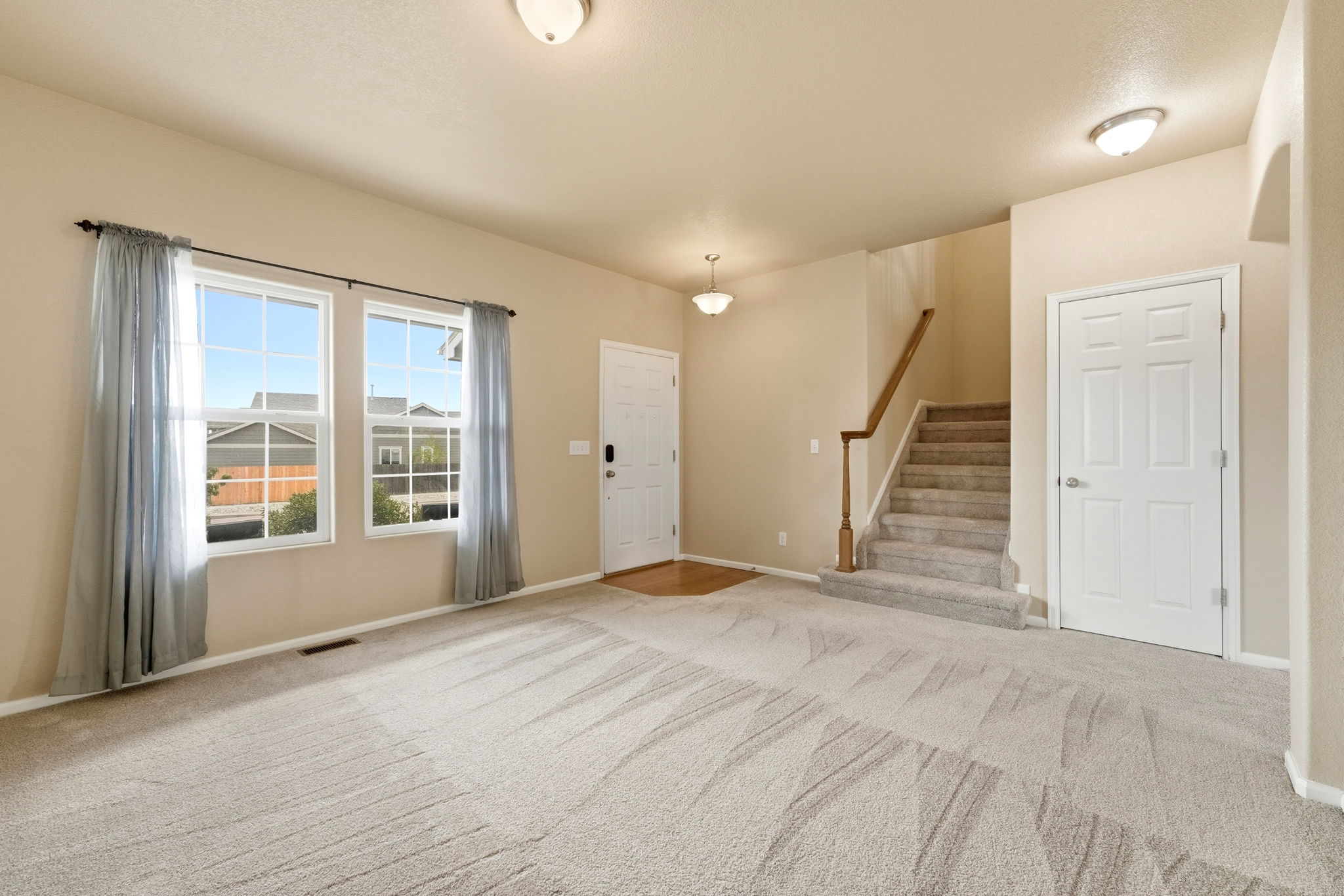 Light-filled Home