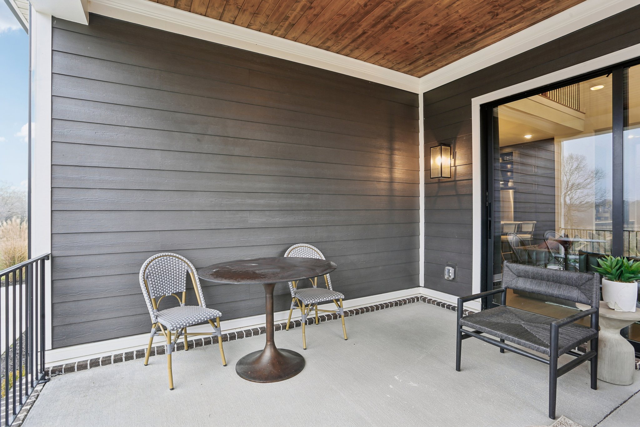 7278 Orrinshire Drive-S0912-061.jpg