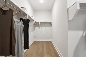7278 Orrinshire Drive-S0912-034.jpg