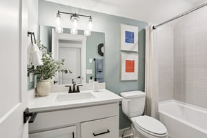 7278 Orrinshire Drive-S0912-055.jpg