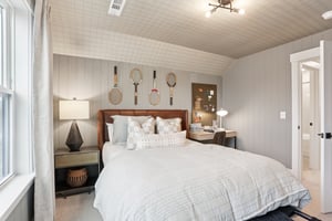 7278 Orrinshire Drive-S0912-058.jpg