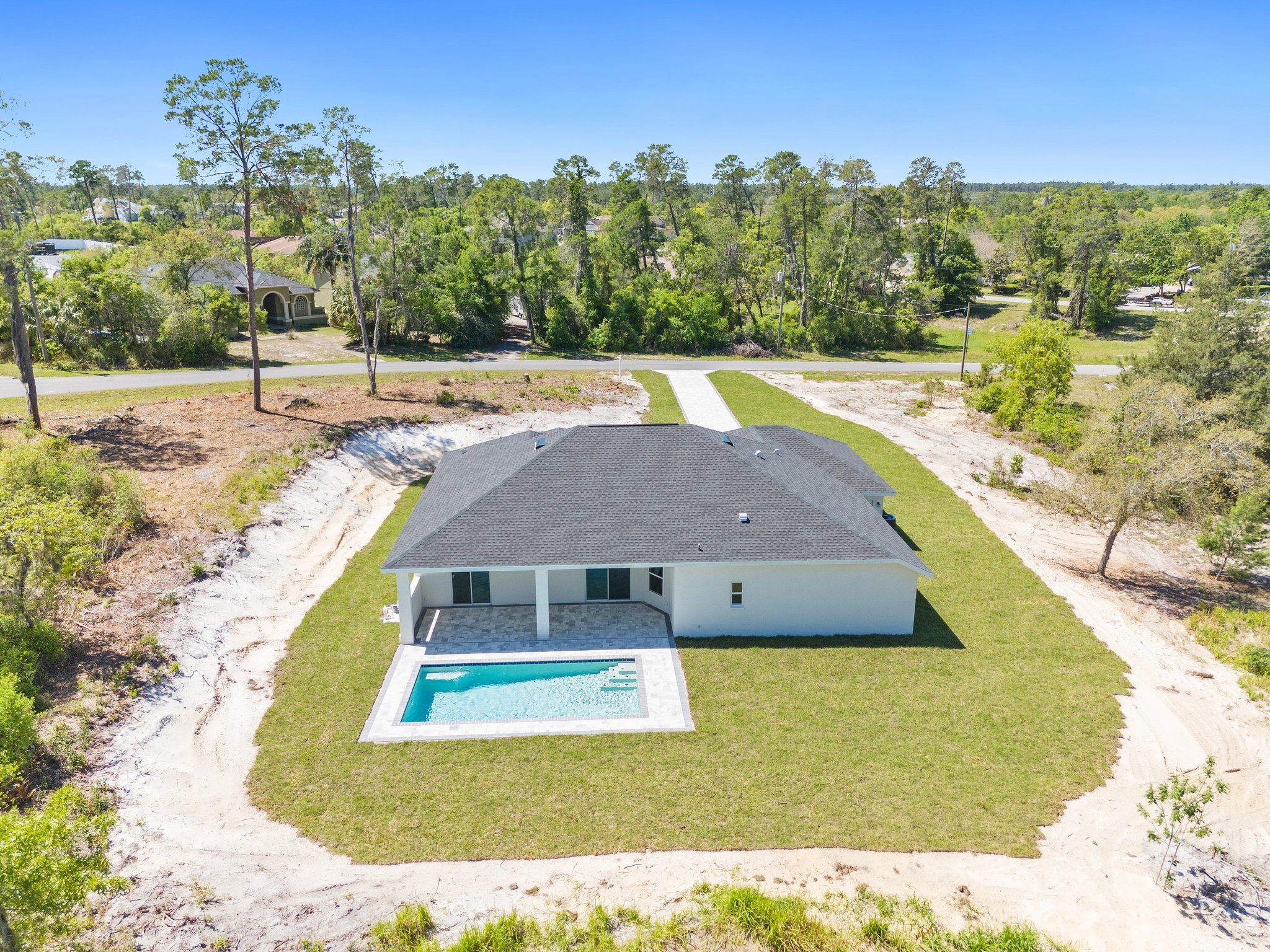  Photo 76